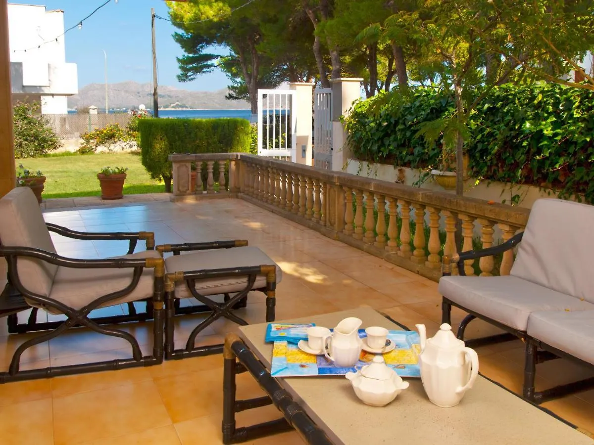 Villa Tita de Manresa, con jardines y vista mar Alcúdia 0*,