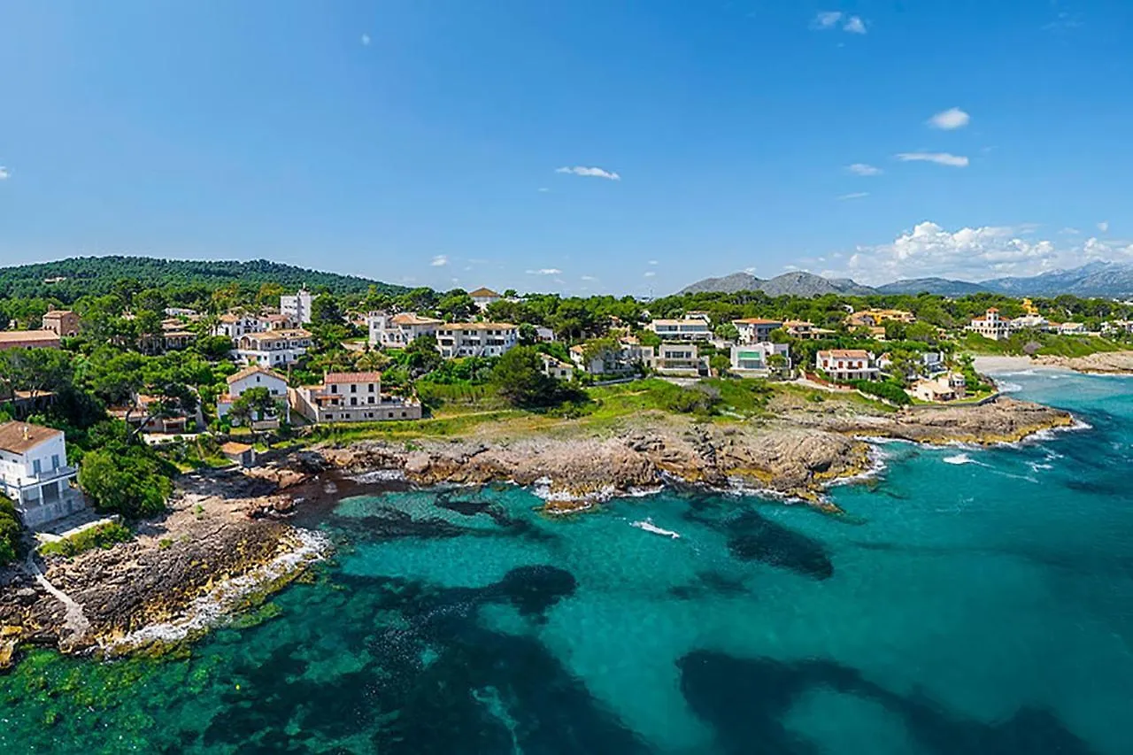 Villa Tita de Manresa, con jardines y vista mar Alcúdia